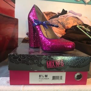 Mix No 6 Pink Glitter Black Heels Sz 8.5